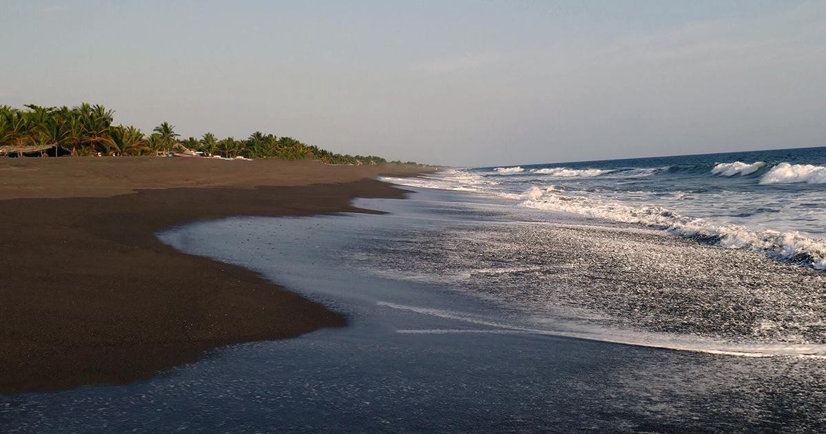 ¿Cuáles son las playas más hermosas de Guatemala para nadar y surfear?
